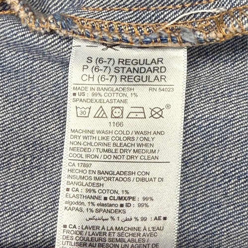 Old Navy Classic Blue Jean Jacket